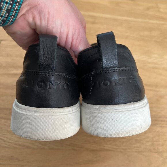 Vionic Kimmie Black Leather Slip On Sneakers Women's Size 11 - Picture 6 of 9